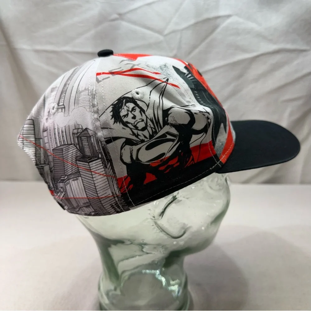 Batman V Superman Dawn of Justice Graphic Baseball Cap – Black Brim